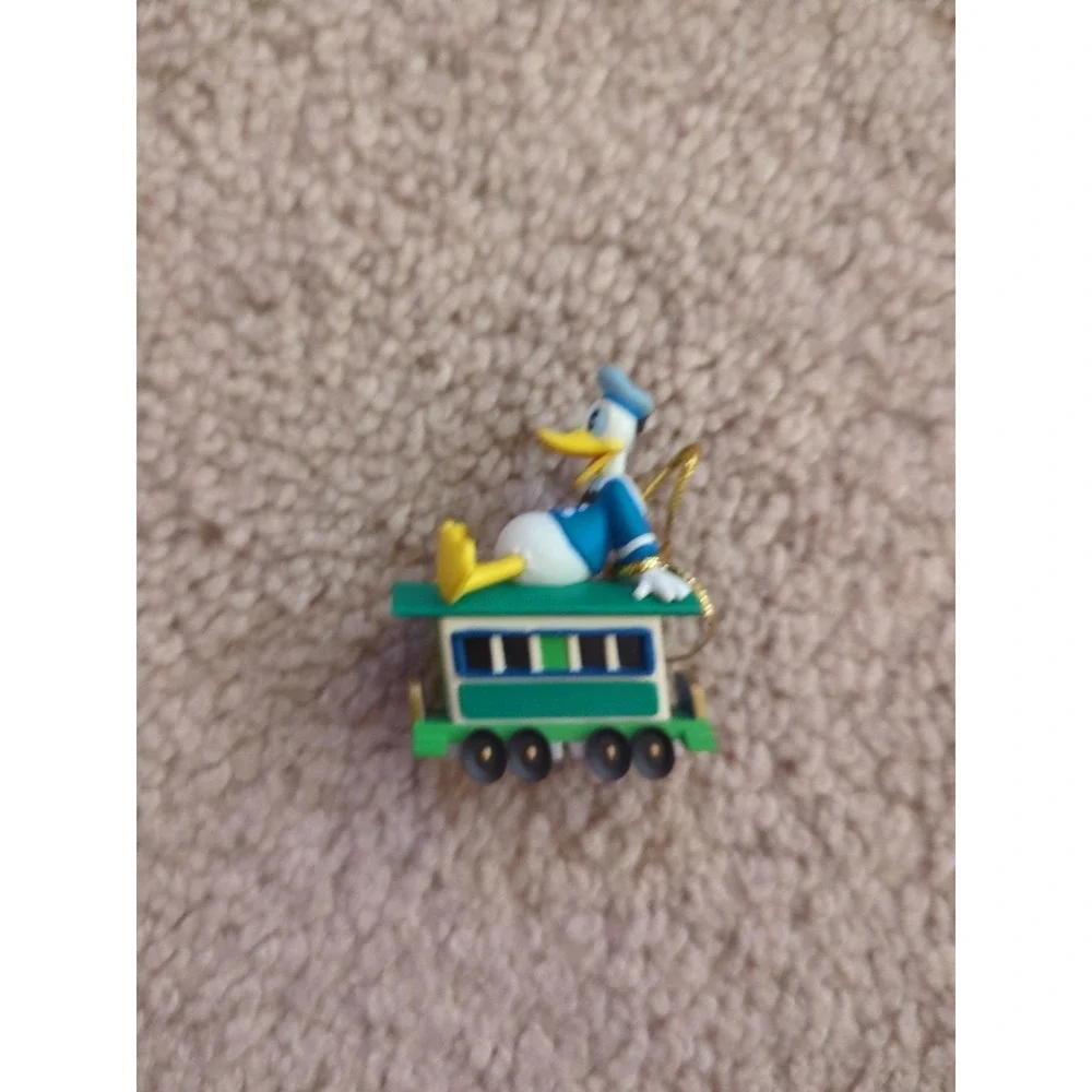Hallmark keepsake ornament